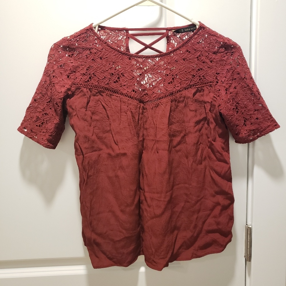 Zara top with lace